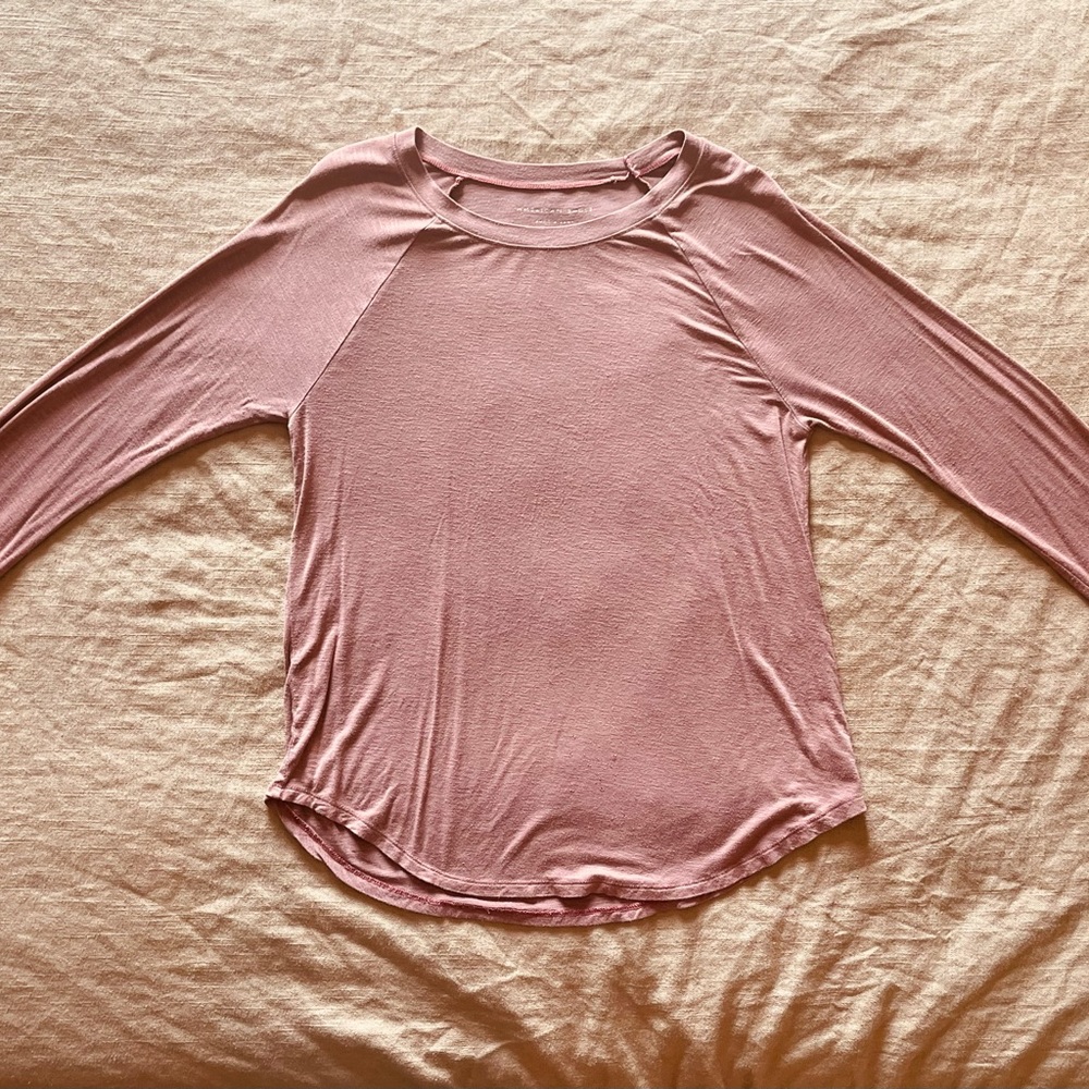 American Eagle, Long-Sleeve Tee, Size: Medium, Color: Rust